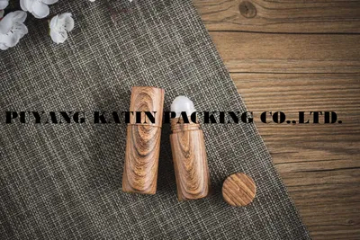 Botella de vidrio roll-sobre de perfume de 30 ml con color pintado